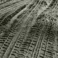 Valorema puo riciclare le vostre schede elettroniche e componenti, per recuperare e valorizzare i loro metalli preziosi (oro, argento, palladio...): trattamento rifiuti elettronici, schede informatiche, schede di rete e telecomunicazioni, circuiti stampati, circuiti integrati, Smart Card, schede cellulari, Schede WiFi, microprocessori, semiconduttori, radiografie analogiche, schede militari, metalli preziosi (Oro, Argento, Palladio, Platino, Rodio)